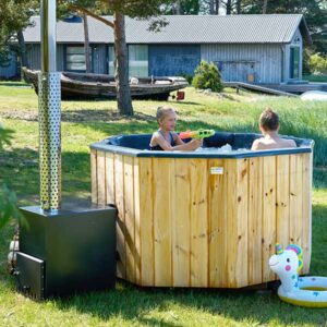 pic 4 octagonal hot tub octa 6 persons